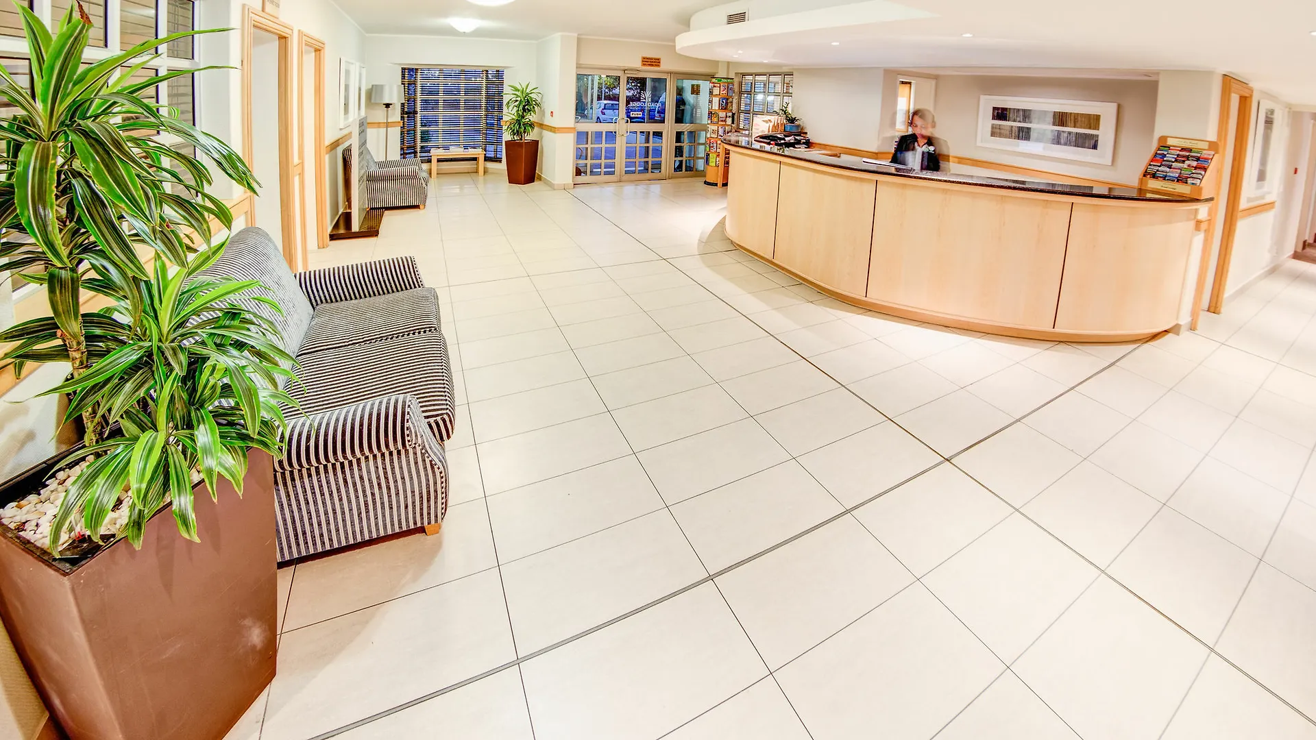 Road Lodge Cape Town International Airport
